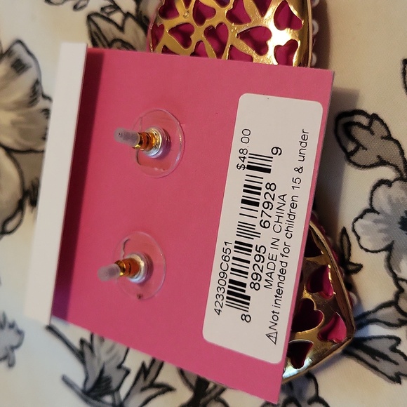 Betsey Johnson Pink Heart Pearl Earrings - Picture 2 of 4